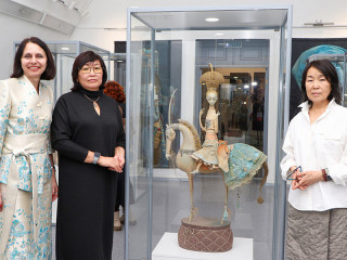 В Барнауле впервые открыли выставку авторских кукол семьи Намдаковых