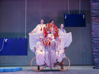 Более 28,5 тысячи человек побывали на гастрольных спектаклях театрально-концертных учреждений Алтайского края