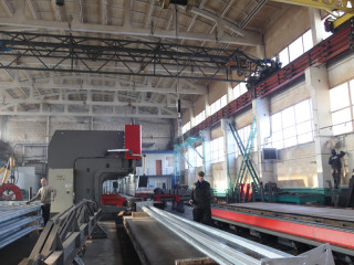 Алтайское предприятие по производству опор освещения для федеральных автодорог увеличивает производственные мощности