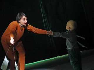 Постановка Алтайского театра кукол «Сказка» вошла во внеконкурсную программу фестиваля «Золотая маска»