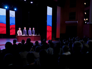 Губернатор Алтайского края Виктор Томенко: С муниципалитетами работаем одной командой