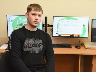 Алтайский студент работает над устройством, полезным в работе зерноперерабатывающих предприятий