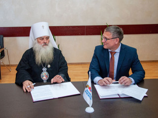 Барнаульская епархия и Государственный фонд «Защитники Отечества» подписали соглашение о сотрудничестве