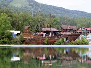 За год особую экономическую зону туристско-рекреационного типа «Бирюзовая Катунь» в Алтайском крае посетили более 550 тысяч гостей
