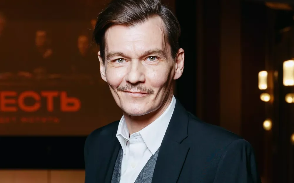 Филипп Янковский, Федор Федотов, Максим Коновалов, Слава Копейкин, Александр Цыпкин, Александр Олешко, PHARAOH, Полина Гухман, Полина Денисова на премьере сериала «Прелесть»