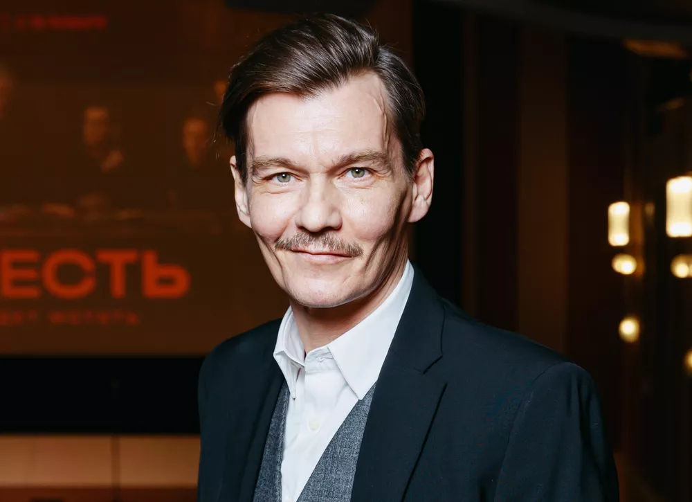 Филипп Янковский, Федор Федотов, Максим Коновалов, Слава Копейкин, Александр Цыпкин, Александр Олешко, PHARAOH, Полина Гухман, Полина Денисова на премьере сериала «Прелесть»