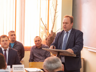 В Барнауле прошла презентация дизайн-проекта научно-просветительского центра пчеловодства на Алтае