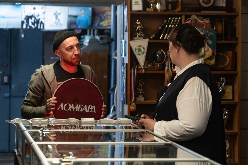 Узнай себя и своего соседа: уже сегодня на ТНТ стартует новый скетчком «ЭТО МЫ»!