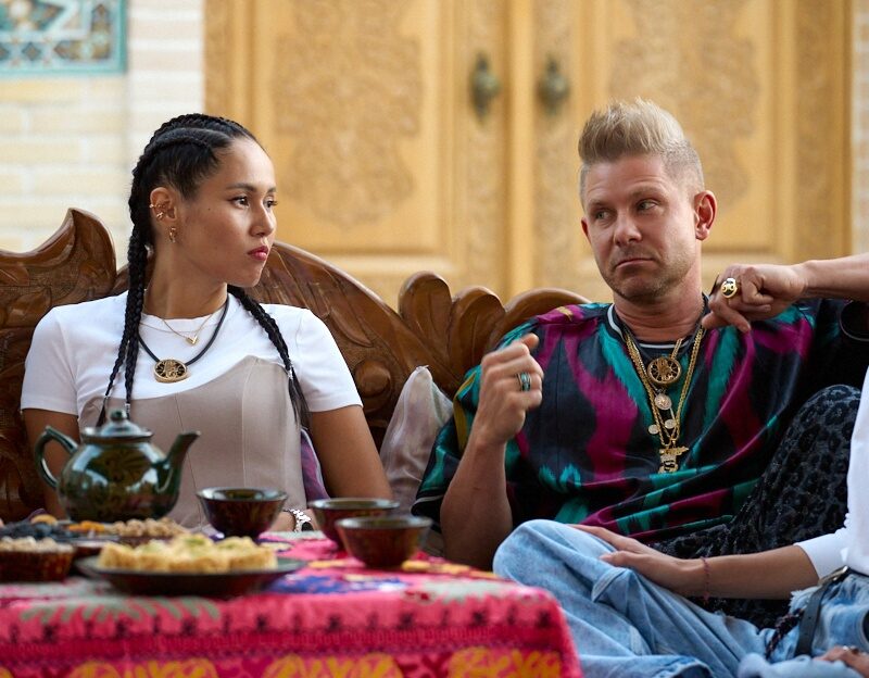 «Я впервые увидел свою собственную кость!» Митю Фомина забрала скорая после испытания в шоу «Выжить в Самарканде»