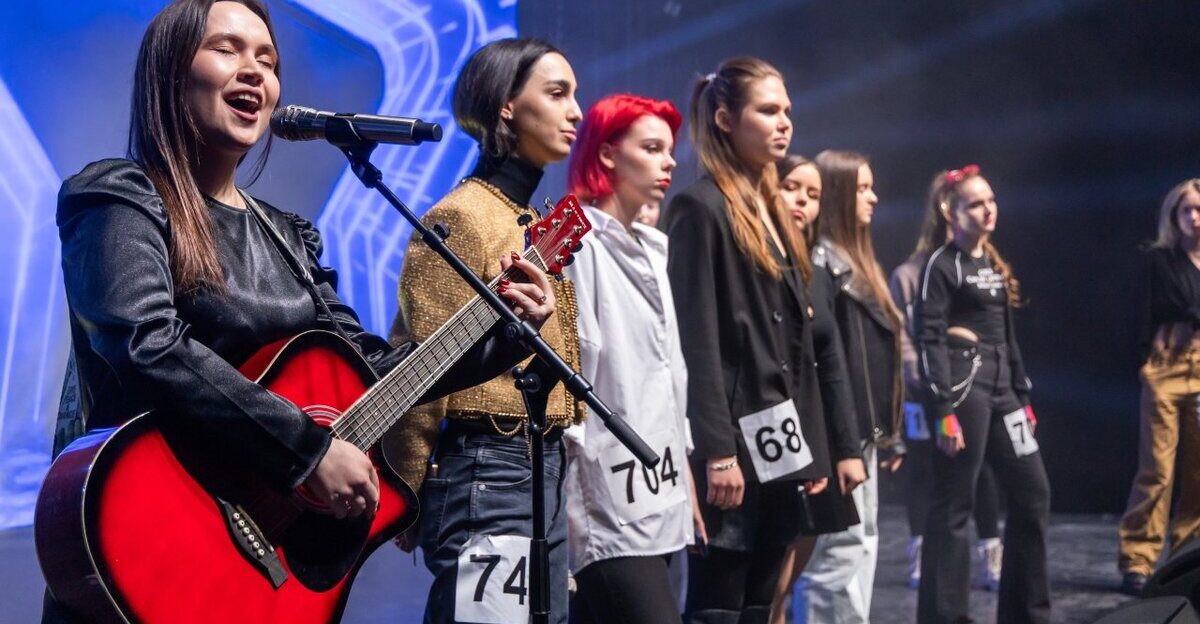 Предложение о сотрудничестве от Жукова, «Седая ночь» и Канделаки среди участников: как прошёл кастинг «Новой Фабрики звезд» в Москве