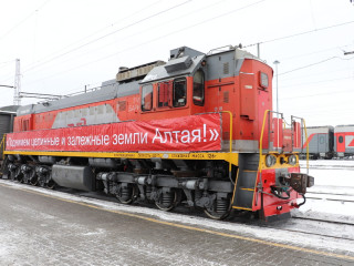 Губернатор Алтайского края Виктор Томенко: Самое массовое движение добровольцев открыло новую эпоху развития страны, изменило ход самой истории