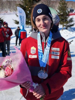 Алтайская спортсменка продолжила медальную серию на первенстве России по горнолыжному спорту