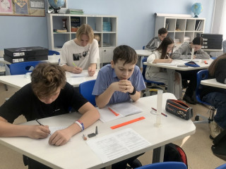 В Алтайском крае стартовала первая в истории региона профильная образовательная смена по физике