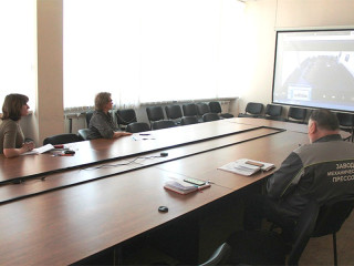 На Барнаульском заводе мехпрессов внедряют новые технологии привлечения кадров