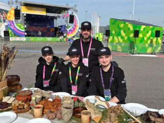 На Всемирном фестивале молодежи презентовали брендовые алтайские продукты