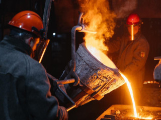 Алтайское предприятие отгрузило заказчику новую партию двигателей для боевых машин пехоты