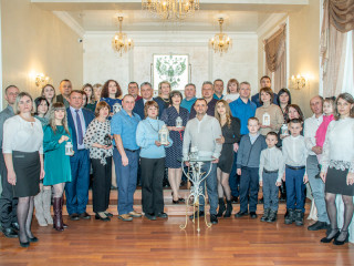 В Алтайском крае завершилась эстафета передачи семейного очага «Сердце России» в города и районы региона