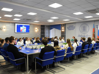 Авторская лекция о Крыме объединила студентов столицы Алтайского края и Омска