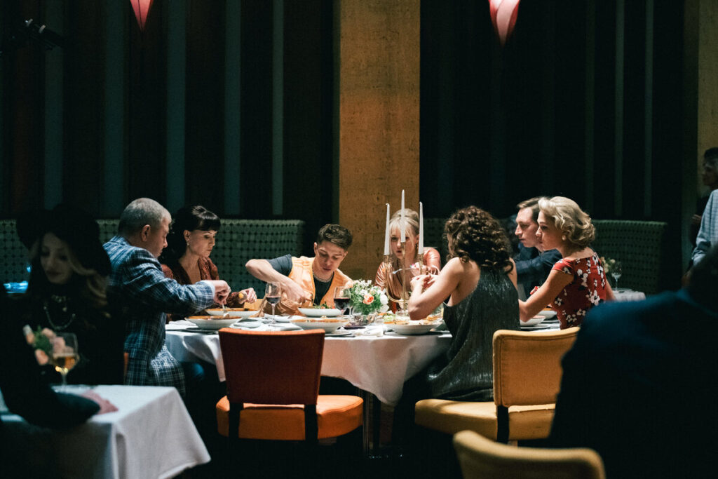 «Человеку нужен человек – об этом наша история»: Глеб Калюжный – о сериале «Наследство» на ТНТ