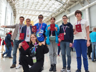Школьники из Алтайского края стали призерами Всероссийской олимпиады по физике