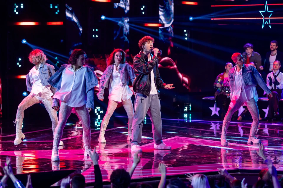 Уроженец Алтайского края и участник «Новой Фабрики звезд» Никита Уфимцев поделился впечатлениями о прошедшем отчетном концерте