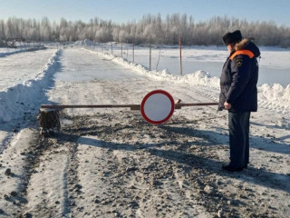 В Алтайском крае закрыли две ледовые переправы