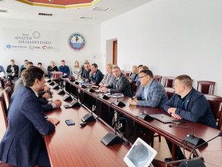 Крупнейший вуз региона совместно с предприятиями Алтайского края создает студенческие технологические отряды