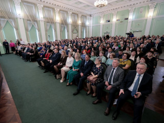 Губернатор Виктор Томенко: Система органов местного самоуправления Алтайского края достойно отвечает на любые вызовы