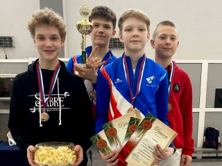 Алтайские саблисты завоевали бронзу Всероссийского турнира в Казани