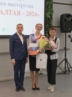 В Алтайском крае назвали лучших вожатых года