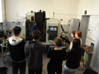 28 образовательных организаций Алтайского края стали участниками единого дня открытых дверей проекта «Профессионалитет»