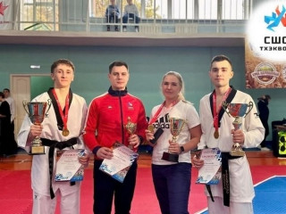 Алтайские спортсмены завоевали четыре золота на чемпионате Сибири по тхэквондо