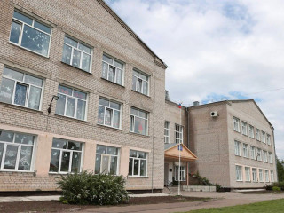 По поручению Губернатора Алтайского края Виктора Томенко будет проведен ремонт школы в селе Советском