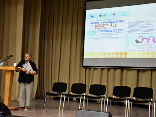 Консультации для родителей специалисты Алтайского государственного педагогического университета продолжили в Солонешенском районе