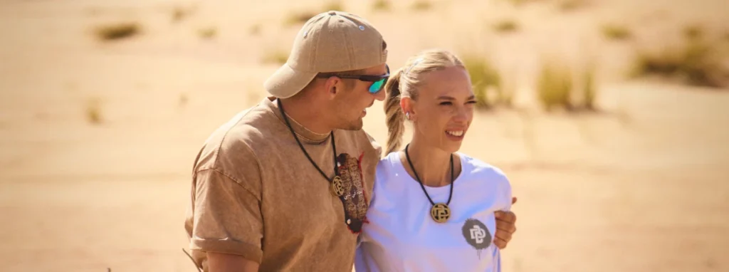 «На проект мы приехали уже как пара». Вторым участником шоу «Выжить в Дубае. Возвращение» на ТНТ станет Саша Стоун