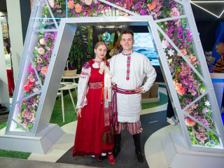 Молодожены из Алтайского края попали в Книгу рекордов России