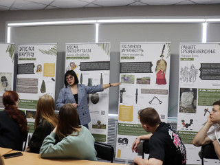 Свыше 3,5 тысячи человек познакомились с мобильной выставкой о древнем прошлом Алтая