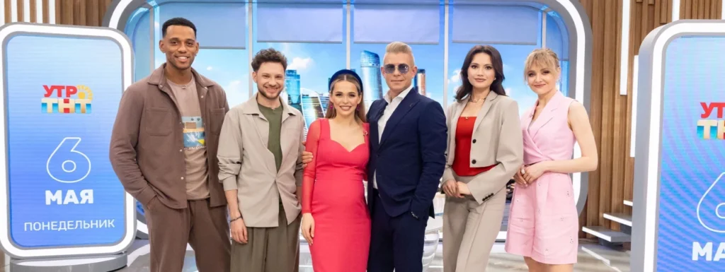 «Теперь каждый спрашивает: «Дмитрий Анатольевич, как палец?»»: Митя Фомин рассказал об участии в шоу «Выжить в Самарканде» в «УТРО. ТНТ»