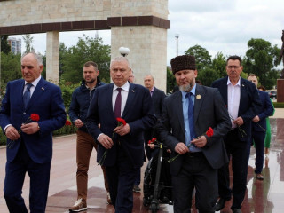 Делегация Общественной палаты Алтайского края приступила к работе в Чеченской Республике