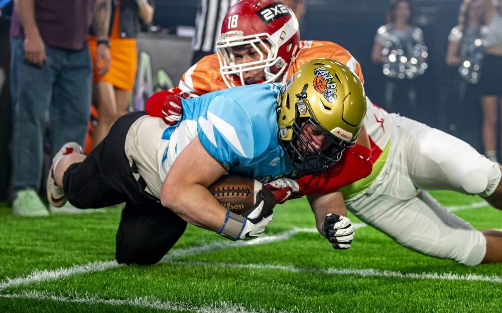 Рейтинг игроков и приз MVP сезона: на «2х2» стартует новый сезон шоу «Раз на раз»