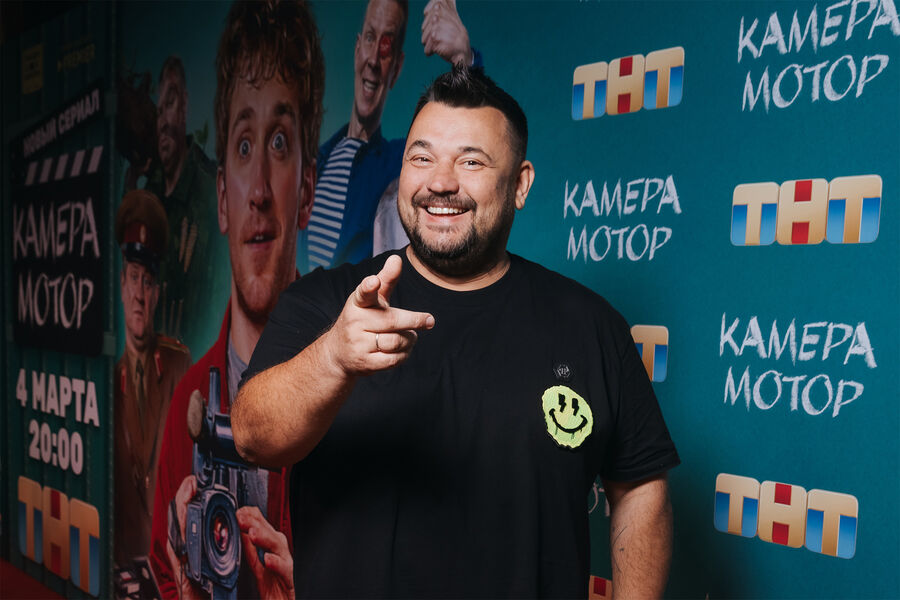 Сергей Жуков объявил о съемках второго сезона сериала «Камера Мотор» про начало девяностых