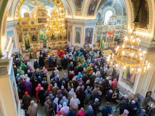 Губернатор Алтайского края Виктор Томенко направил приветствие участникам торжественных мероприятий, посвященных 30-летию восстановления Барнаульской епархии
