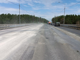 В Барнауле досрочно открыли движение по путепроводу на шоссе Ленточный Бор