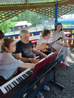 Ребята из 8 муниципалитетов Алтайского края стали участниками летней творческой школы