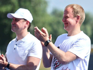 Губернатор Алтайского края Виктор Томенко поприветствовал участников и гостей международного культурно-спортивного фестиваля «Алтайская регата. Фестиваль Драконов»