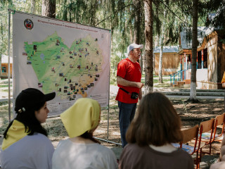 В Алтайском крае педагогический десант продолжает работу в лагерях отдыха