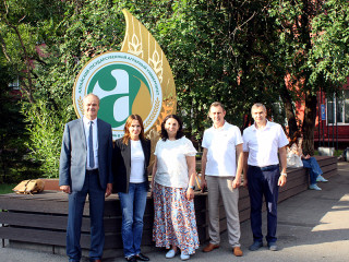 Взаимодействие аграрных вузов Сибири со школами и потенциальными работодателями обсудили в Алтайском крае