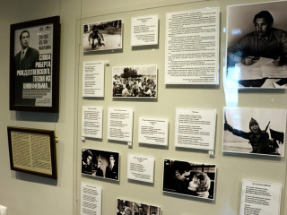 В дни Литературного фестиваля Роберта Рождественского в музее поэта на его родине в Косихе Алтайского края открыли новую выставку