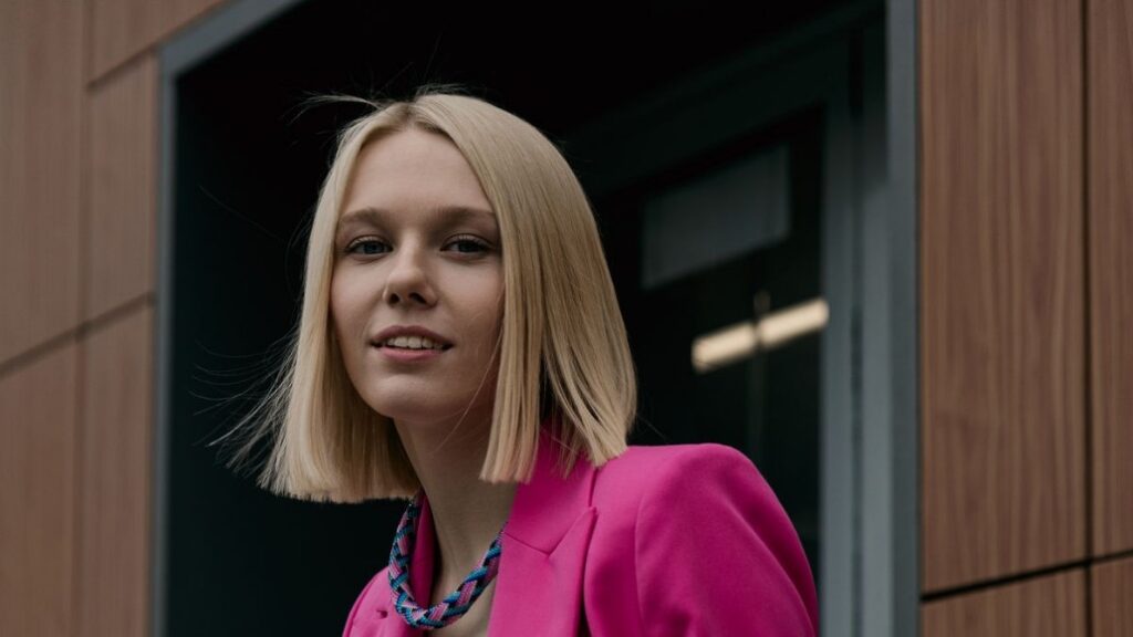 Путешествия во времени, кражи личности и вторжение ИИ: Андрей Фролов вступит в спецотряд «Сигма» в новом сериале ТВ-3