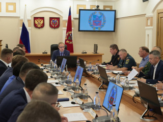 В Алтайском крае обсудили меры по снижению аварийности на автомобильных дорогах и железнодорожных переездах